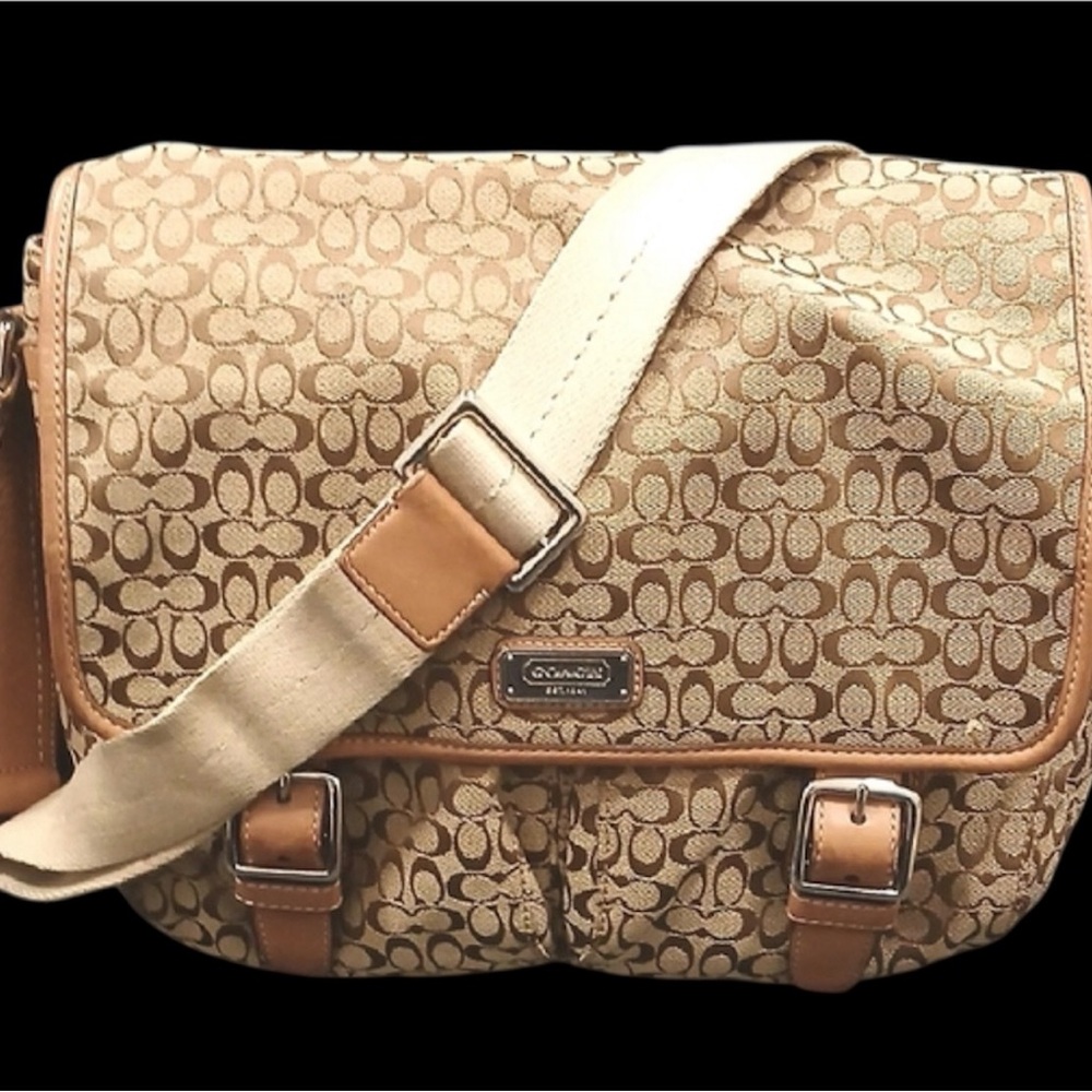 Coach Signature Canvas Crossbody Messenger in Tan and Cream